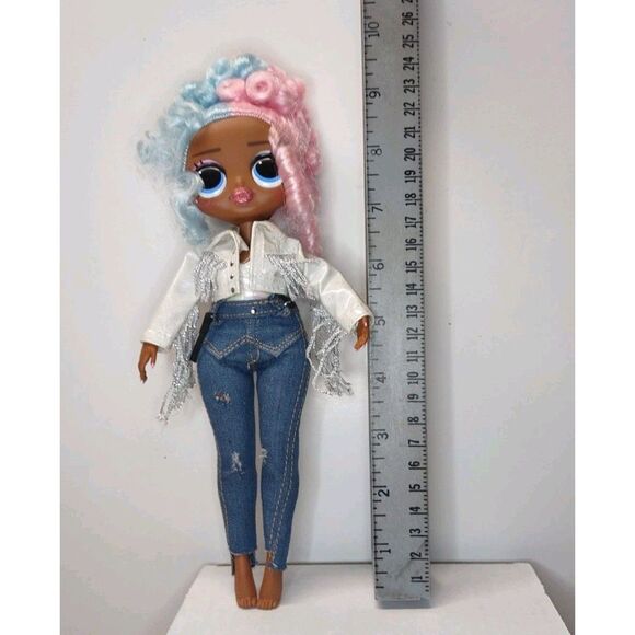 MGA LoL Surprise OMG Sweets Doll Western Glam Jacket Jeans READ DESCRIPTION Rare - Picture 6 of 6